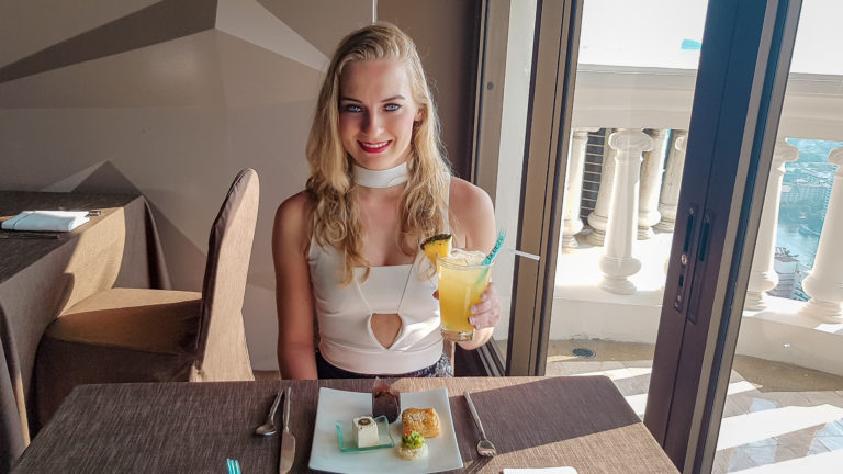 Free cocktails and canapes at the Tower Club in Lebua Hotel Bangkok