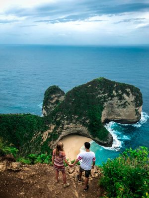 Kelingking beach in Nusa Penida with the T-rex. Picture is taken from a tree.